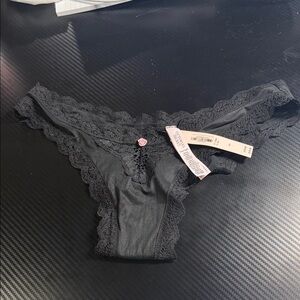 Victoria's Secret Black Lace with Pink Rose Detail Dream Angels